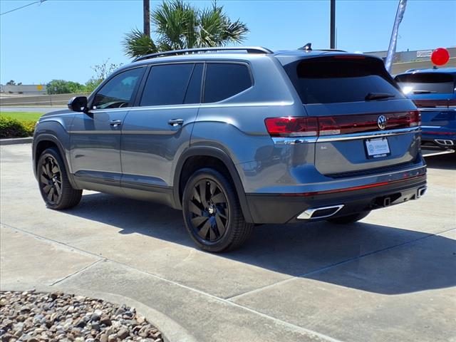 2025 Volkswagen Atlas 2.0T SE w/ Technology