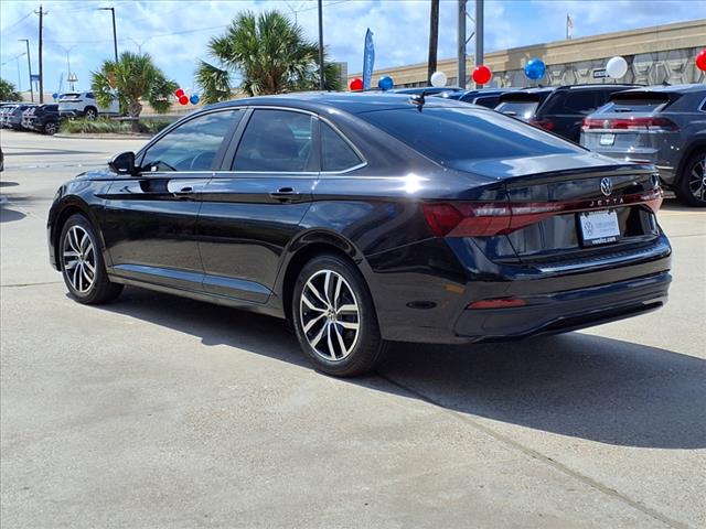 2025 Volkswagen Jetta 1.5T SE