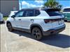 2025 Volkswagen Taos 1.5T SE Black