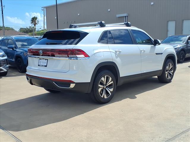2026 Volkswagen Atlas Cross Sport SE
