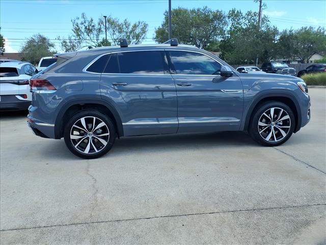 2026 Volkswagen Atlas Cross Sport SEL Premium R-Line 4Motion