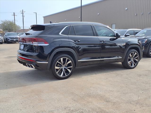 2025 Volkswagen Atlas Cross Sport 2.0T SEL Premium R-Line
