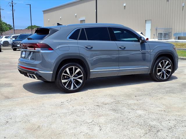2025 Volkswagen Atlas Cross Sport 2.0T SEL Premium R-Line