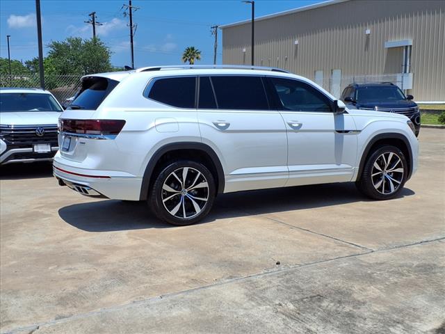 2025 Volkswagen Atlas 2.0T SEL Premium R-Line