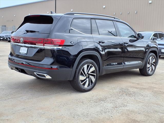 2024 Volkswagen Atlas 2.0T SE w/ Technology