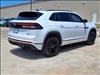 2025 Volkswagen Atlas Cross Sport 2.0T SEL R-Line Black
