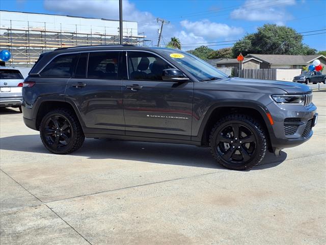 2023 Jeep Grand Cherokee Laredo