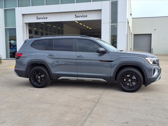 2025 Volkswagen Atlas 2.0T Peak Edition