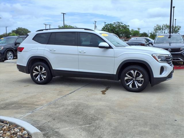 2024 Volkswagen Atlas 2.0T SE