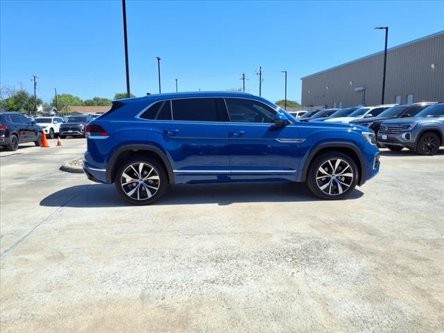 2025 Volkswagen Atlas Cross Sport 2.0T SEL Premium R-Line