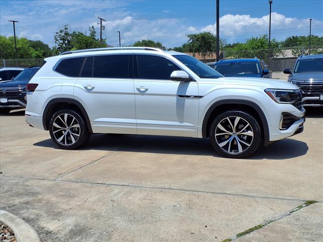 2025 Volkswagen Atlas 2.0T SEL Premium R-Line