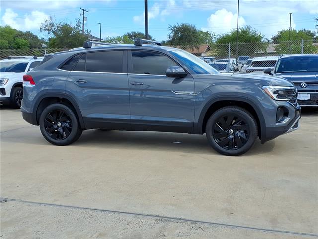 2026 Volkswagen Atlas Cross Sport SE