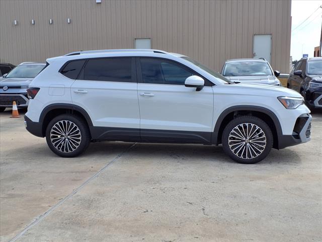 2025 Volkswagen Taos 1.5T SE