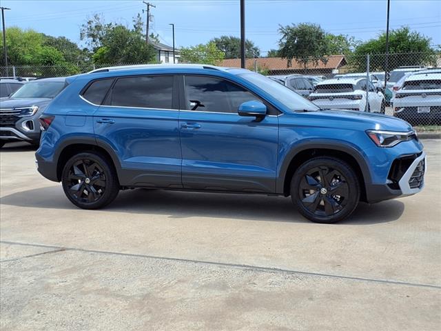 2025 Volkswagen Taos 1.5T SE