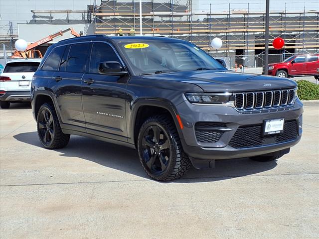 2023 Jeep Grand Cherokee Laredo