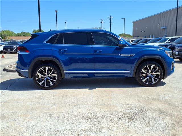 2025 Volkswagen Atlas Cross Sport 2.0T SEL Premium R-Line