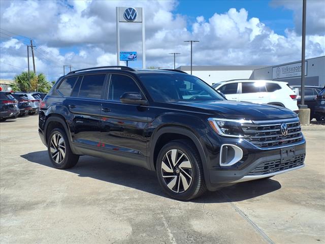 2025 Volkswagen Atlas 2.0T SE w/ Technology
