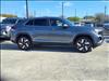 2025 Volkswagen Atlas Cross Sport 2.0T SEL