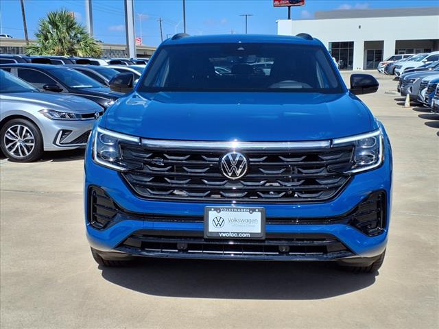 2025 Volkswagen Atlas Cross Sport 2.0T SEL R-Line Black