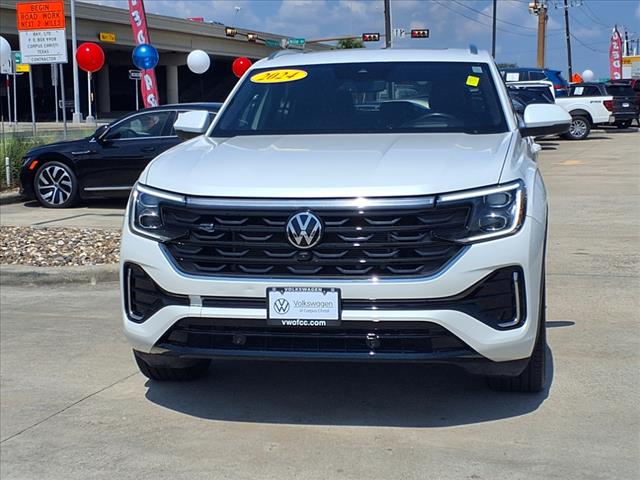 2024 Volkswagen Atlas Cross Sport 2.0T SEL Premium R-Line