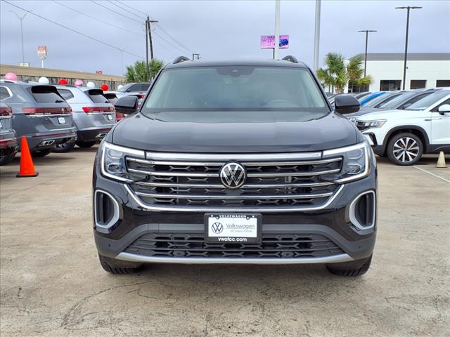 2024 Volkswagen Atlas 2.0T SE w/ Technology