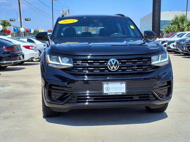 2023 Volkswagen Atlas Cross Sport 3.6 V6 SEL R-Line Black