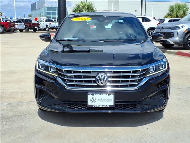 2022 Volkswagen Passat 2.0T R-Line