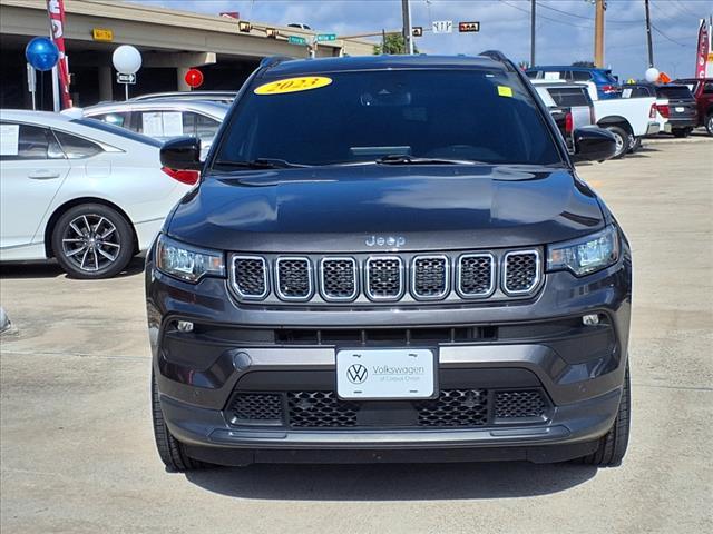 2023 Jeep Compass Latitude Lux