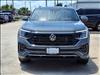 2025 Volkswagen Atlas Cross Sport 2.0T SEL Premium R-Line