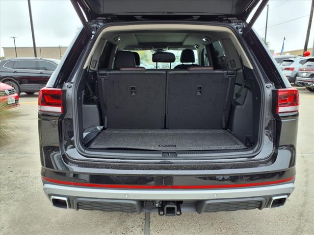 2025 Volkswagen Atlas 2.0T Peak Edition