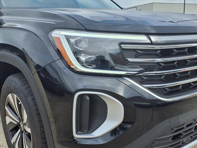 2025 Volkswagen Atlas 2.0T SE