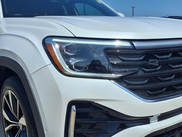 2024 Volkswagen Atlas Cross Sport 2.0T SEL Premium R-Line