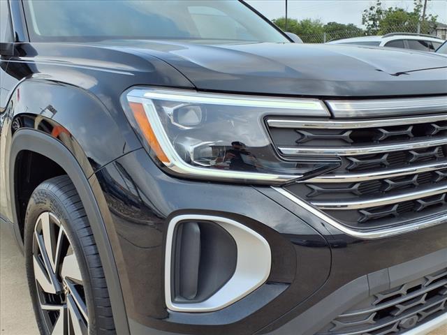 2025 Volkswagen Atlas 2.0T SE w/ Technology