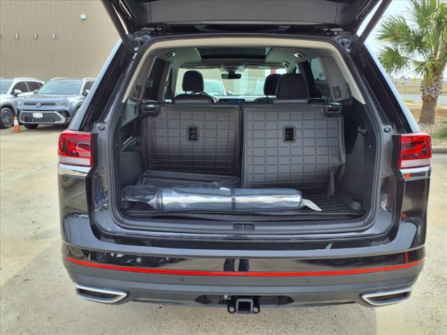 2024 Volkswagen Atlas 2.0T SE w/ Technology