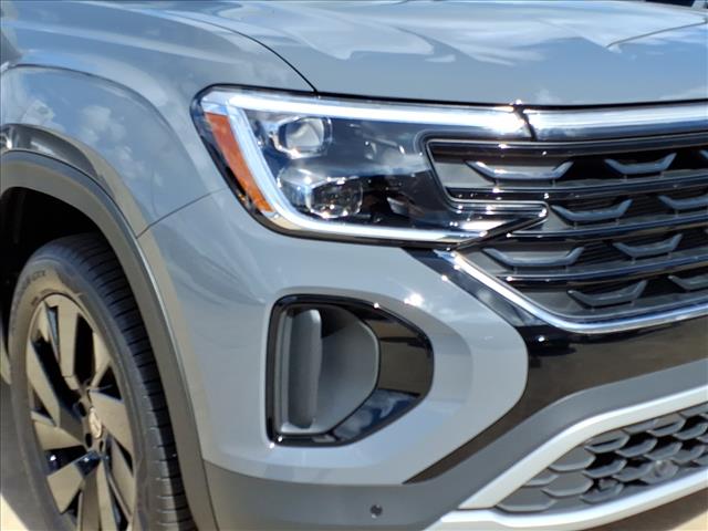 2026 Volkswagen Atlas Cross Sport SE