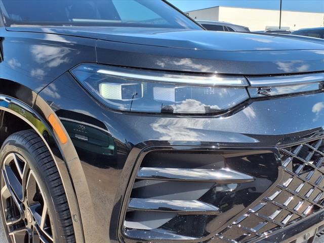2025 Volkswagen Tiguan 2.0T SEL R-Line