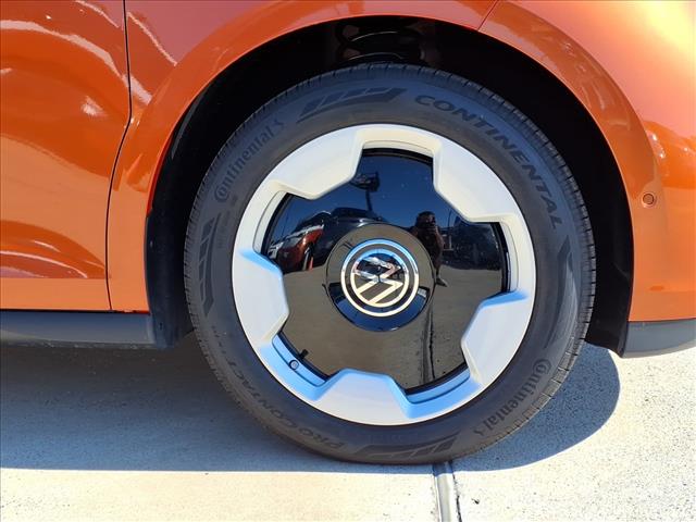 2025 Volkswagen ID. Buzz Pro S Plus