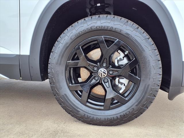 2025 Volkswagen Atlas 2.0T Peak Edition