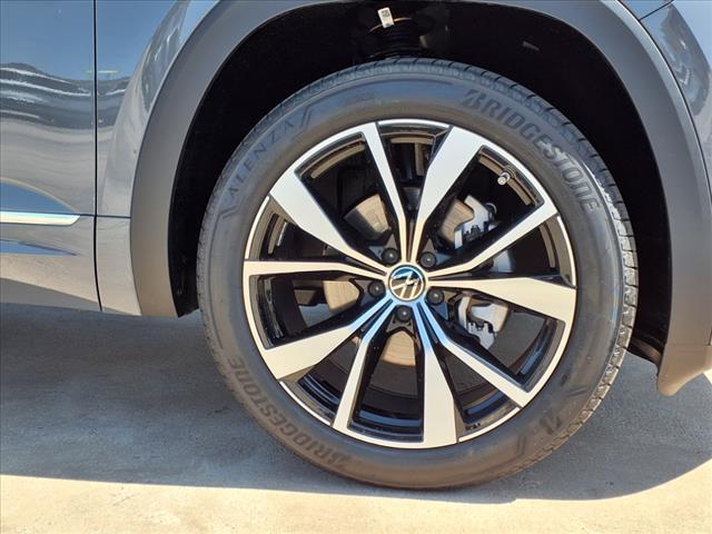 2025 Volkswagen Atlas 2.0T SEL Premium R-Line