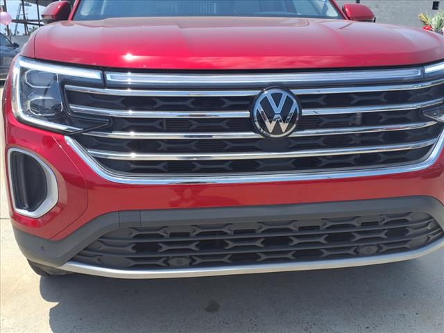2024 Volkswagen Atlas 2.0T SE w/ Technology