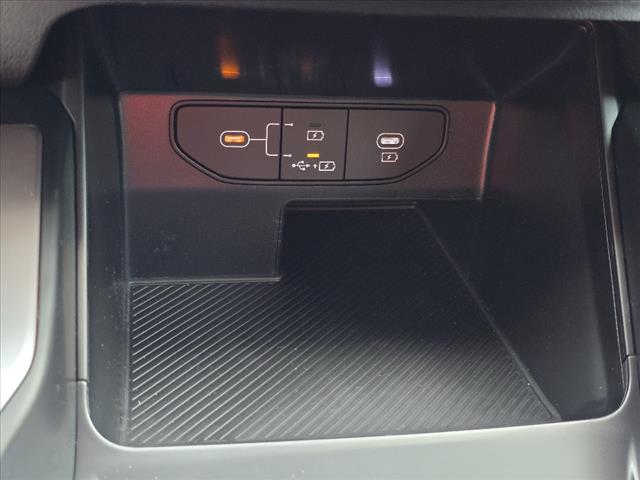 2025 Kia Sorento LX FWD