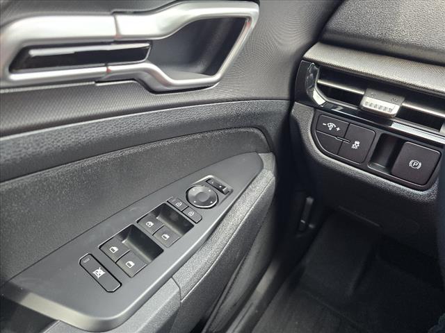 2026 Kia Sportage LX FWD