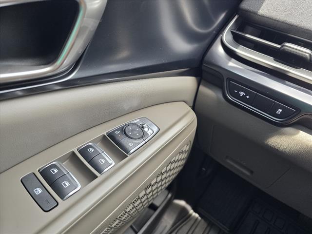 2026 Kia Carnival LXS FWD