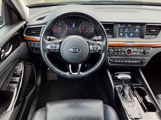 2019 Kia Cadenza Premium