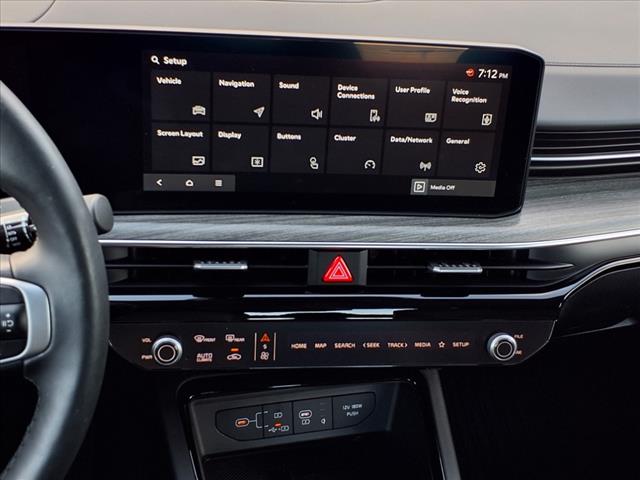 2025 Kia K5 EX