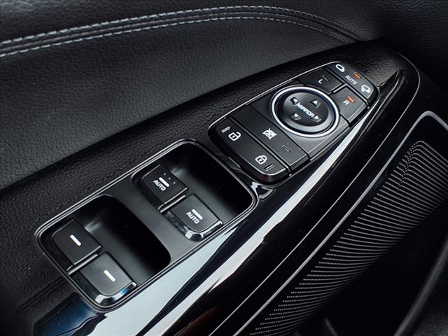 2019 Kia Cadenza Premium