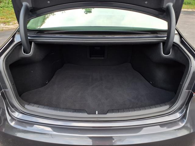 2019 Kia Cadenza Premium
