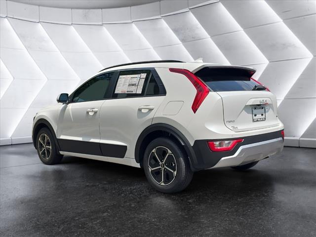 2025 Kia Niro EX FWD
