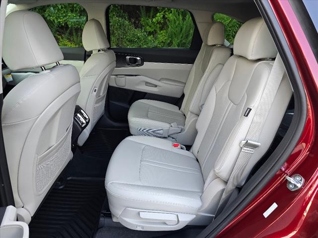 2025 Kia Sorento EX