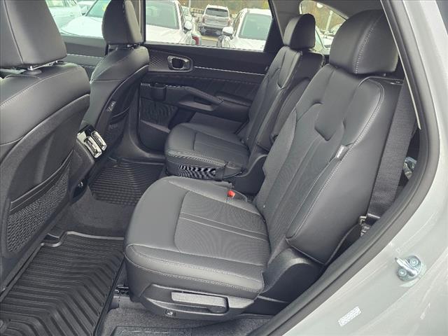 2025 Kia Sorento SX